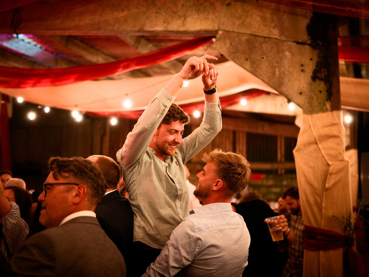 Digital wedding photography
